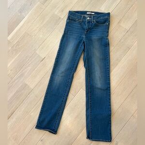 Levi's 314 Blue shaping Straight Leg Jeans with Medium Wash